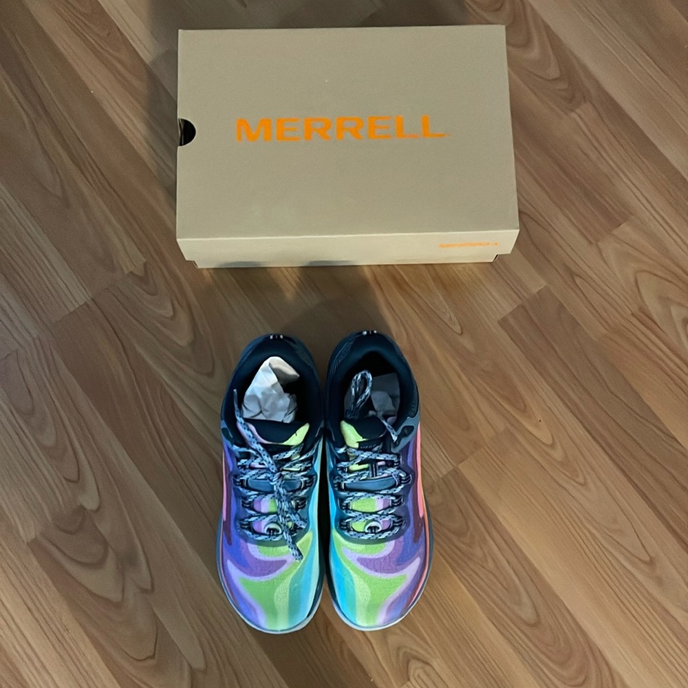 COPY - Merrell Hiking Shoes: Size 8